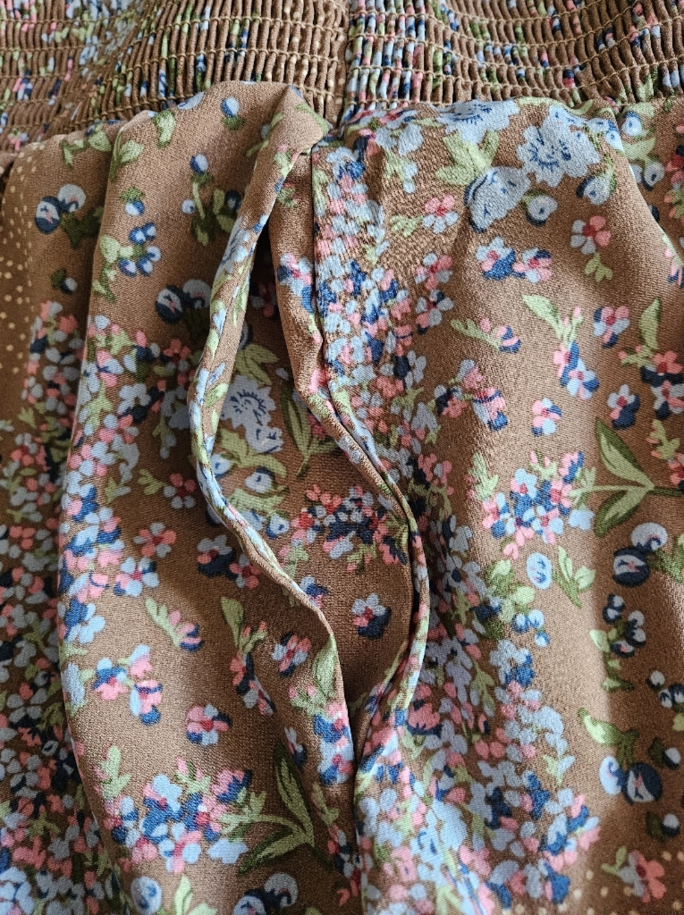 Emery Rose 2XL Shorts, Wide Leg, Floral - Picture 5 of 7